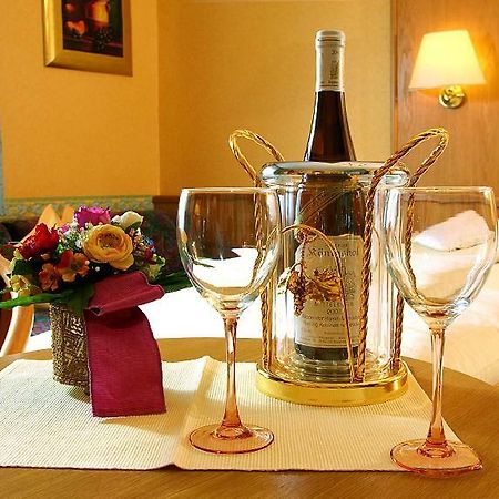 Gaestehaus Hotel Rheingraf 캄프보른호펜 외부 사진